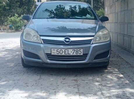Opel Astra 2008
