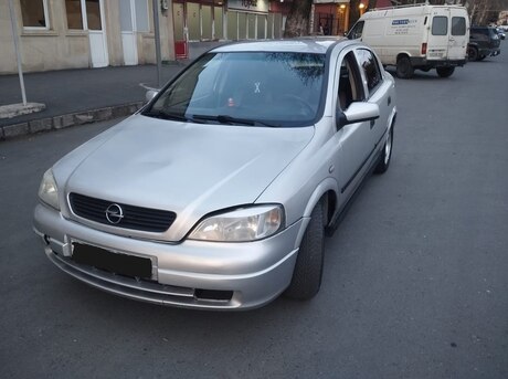 Opel Astra 1999