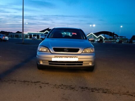 Opel Astra 1998