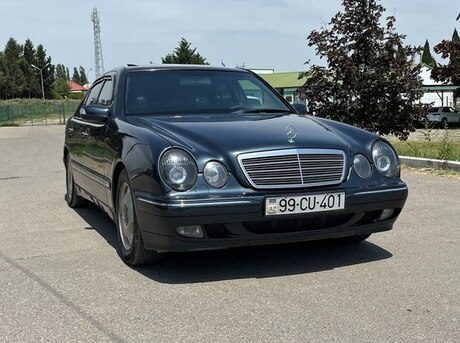 Mercedes E 240 2001