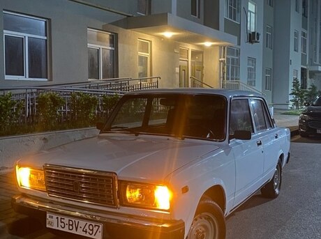 LADA (VAZ) 2107 2004