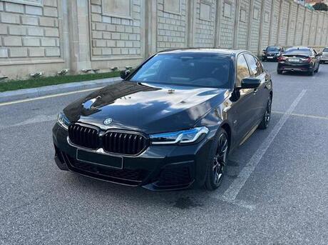 BMW  2023
