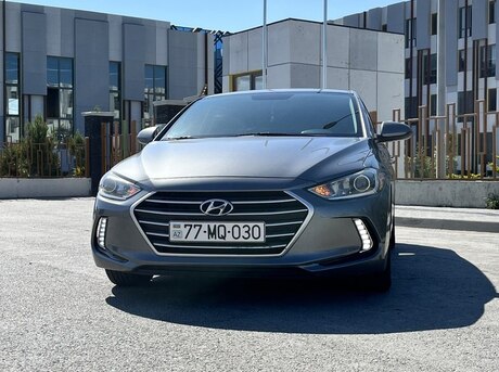 Hyundai Elantra 2018