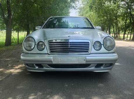 Mercedes E 240 1998