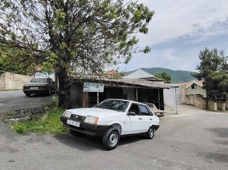 LADA (VAZ) 21099 1998