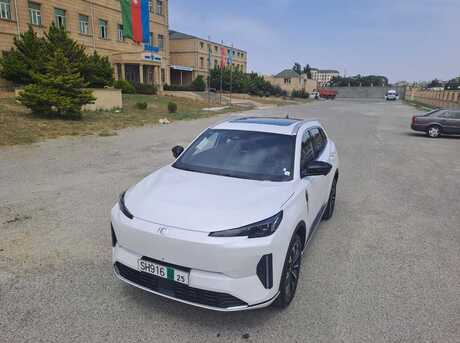 Changan Qiyuan Q05 2025