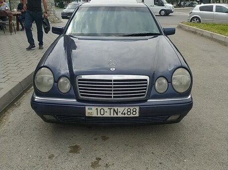 Mercedes E 240 1998