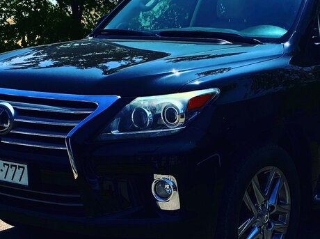 Lexus LX 570