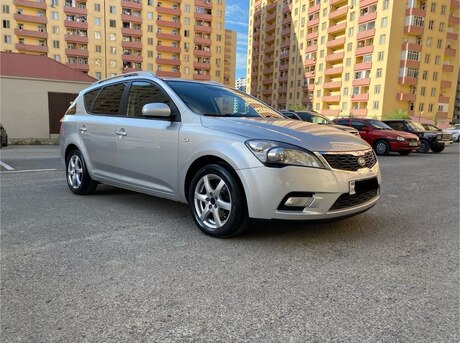 Kia  2010
