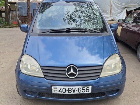 Mercedes Vaneo 2003