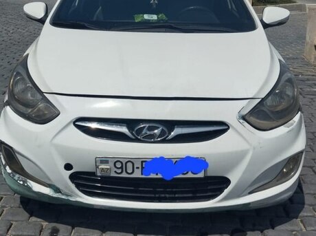 Hyundai Accent 2011