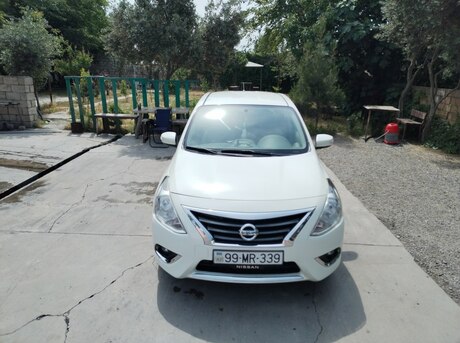 Nissan Sunny 2014