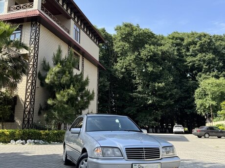 Mercedes C 230 1999