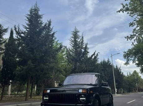 LADA (VAZ) Niva