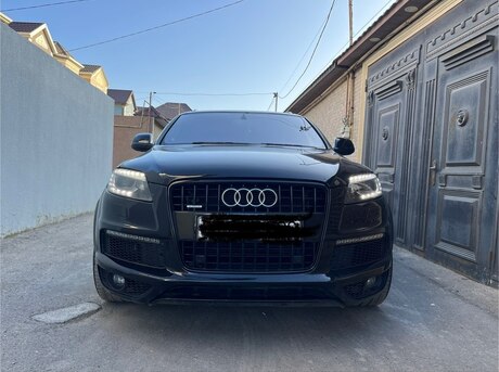 Audi Q7 2010