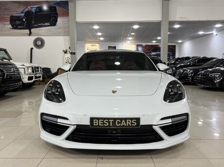 Porsche Panamera 4 2017