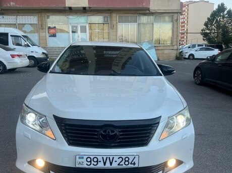 Toyota Camry 2014