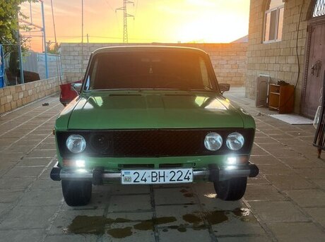 LADA (VAZ) 2106 1985