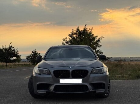 BMW 528 2011
