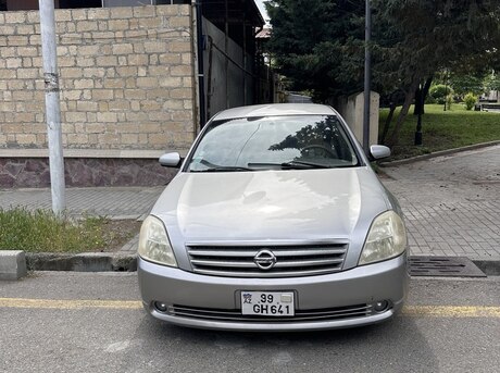 Nissan Teana 2004