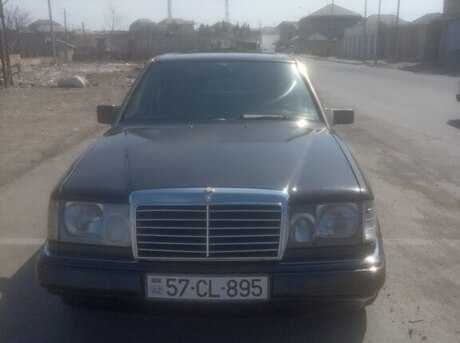 Mercedes E 230 1990