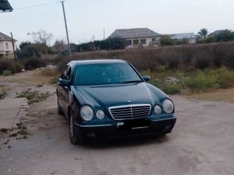 Mercedes E 270 2000