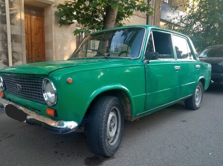 LADA (VAZ) 21011 1980