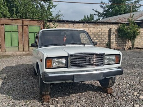 LADA (VAZ) 2107 2011