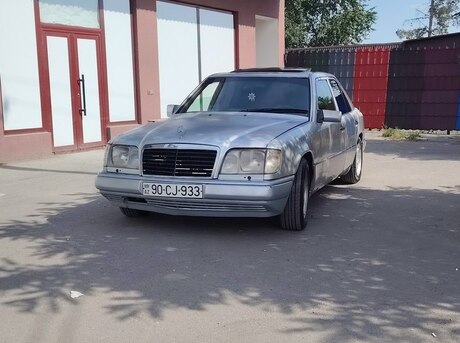 Mercedes E 200 1993