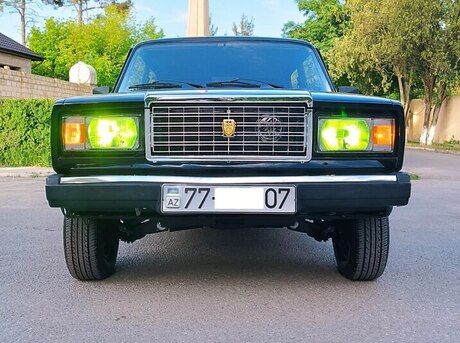 LADA (VAZ) 2107
