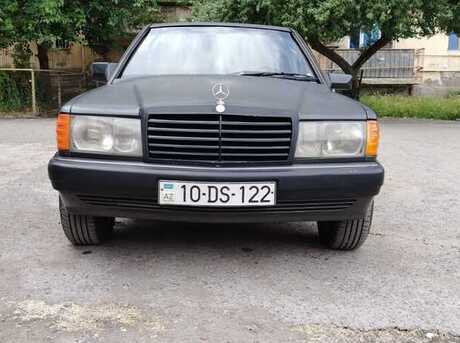 Mercedes 190 1989