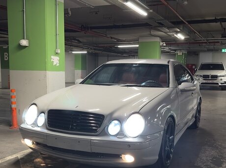 Mercedes CLK 320 1999