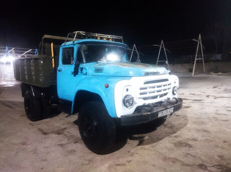 ZIL 130 1988