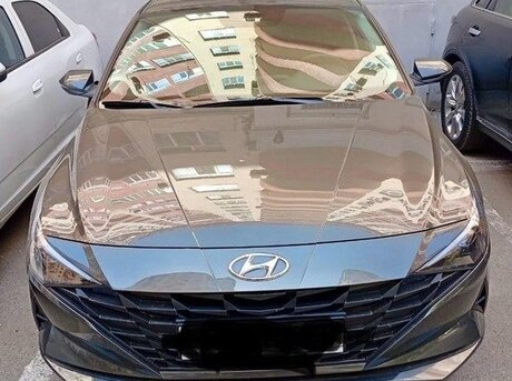 Hyundai Elantra 2023