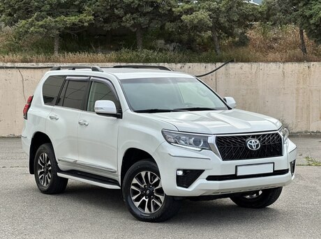Toyota Land Cruiser Prado 2013