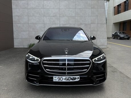 Mercedes S 500 4MATIC 2023
