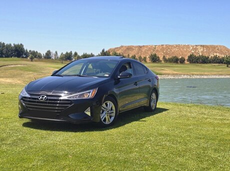 Hyundai Elantra 2020