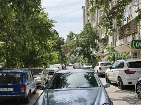 Mercedes E 220 d 2003