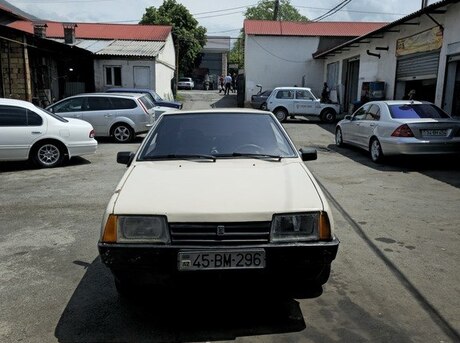 LADA (VAZ) 2108 1984
