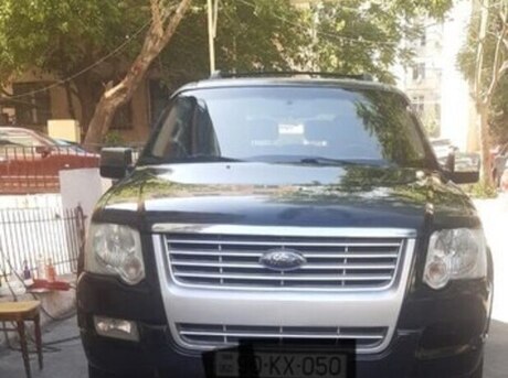 Ford Explorer 2010