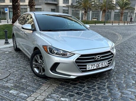 Hyundai Elantra 2018