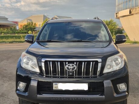 Toyota Land Cruiser Prado 2011