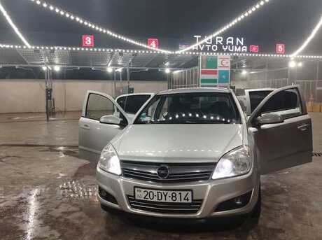 Opel Astra 2009
