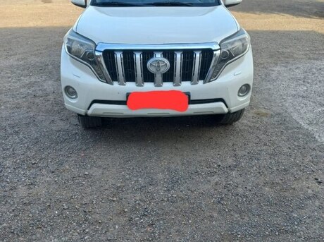 Toyota Land Cruiser Prado 2012