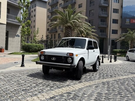 LADA (VAZ) Niva 2024