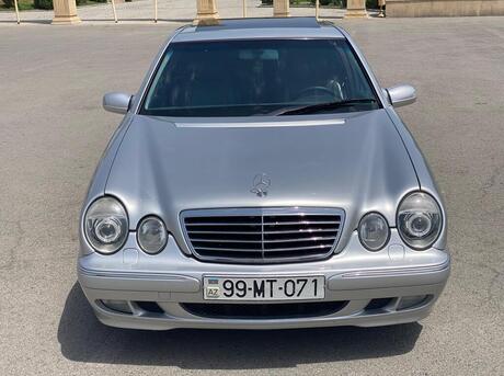 Mercedes E 280 2000