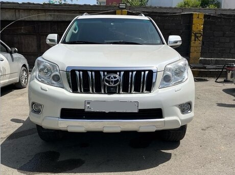 Toyota Land Cruiser Prado 2012