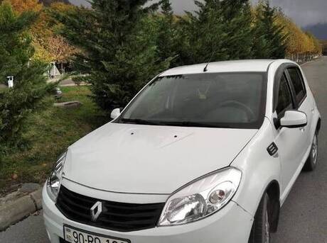 Renault Sandero 2012