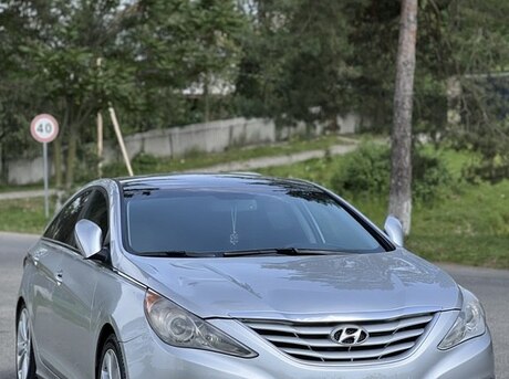 Hyundai Sonata 2012