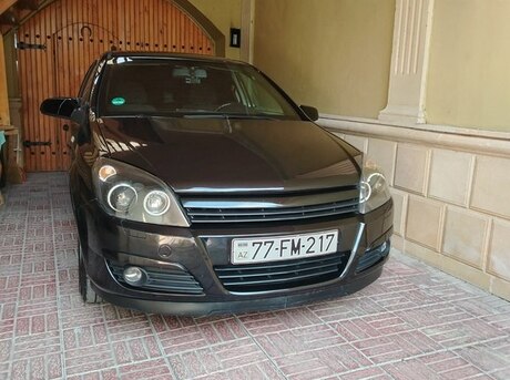 Opel Astra 2004